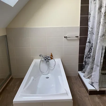 Le Taut 44 - Utah - Salle De Bains Partagee ホームステイ Les Veys